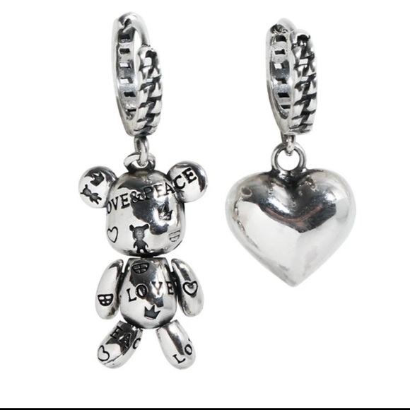 925 Sterling Heart & Bear Earrings - Picture 2 of 4